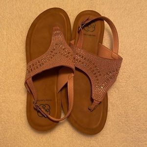 Daisy Fuentes pink suede bedazzled sandals. Super comfy, soft footbeds, size 10.